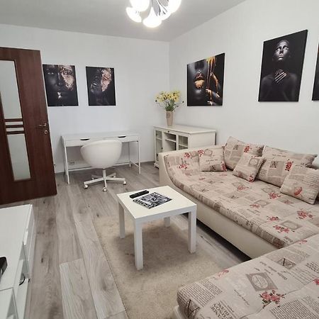 White Glamour Μπουζάου Εξωτερικό φωτογραφία